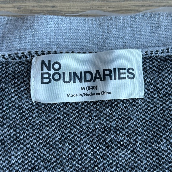 No Boundaries Gray Cat Face Women's Cardigan - Picture 7 of 8